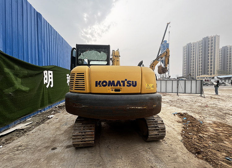 Komatsu PC60-8 is efficient, energy-saving and environmentally friendly