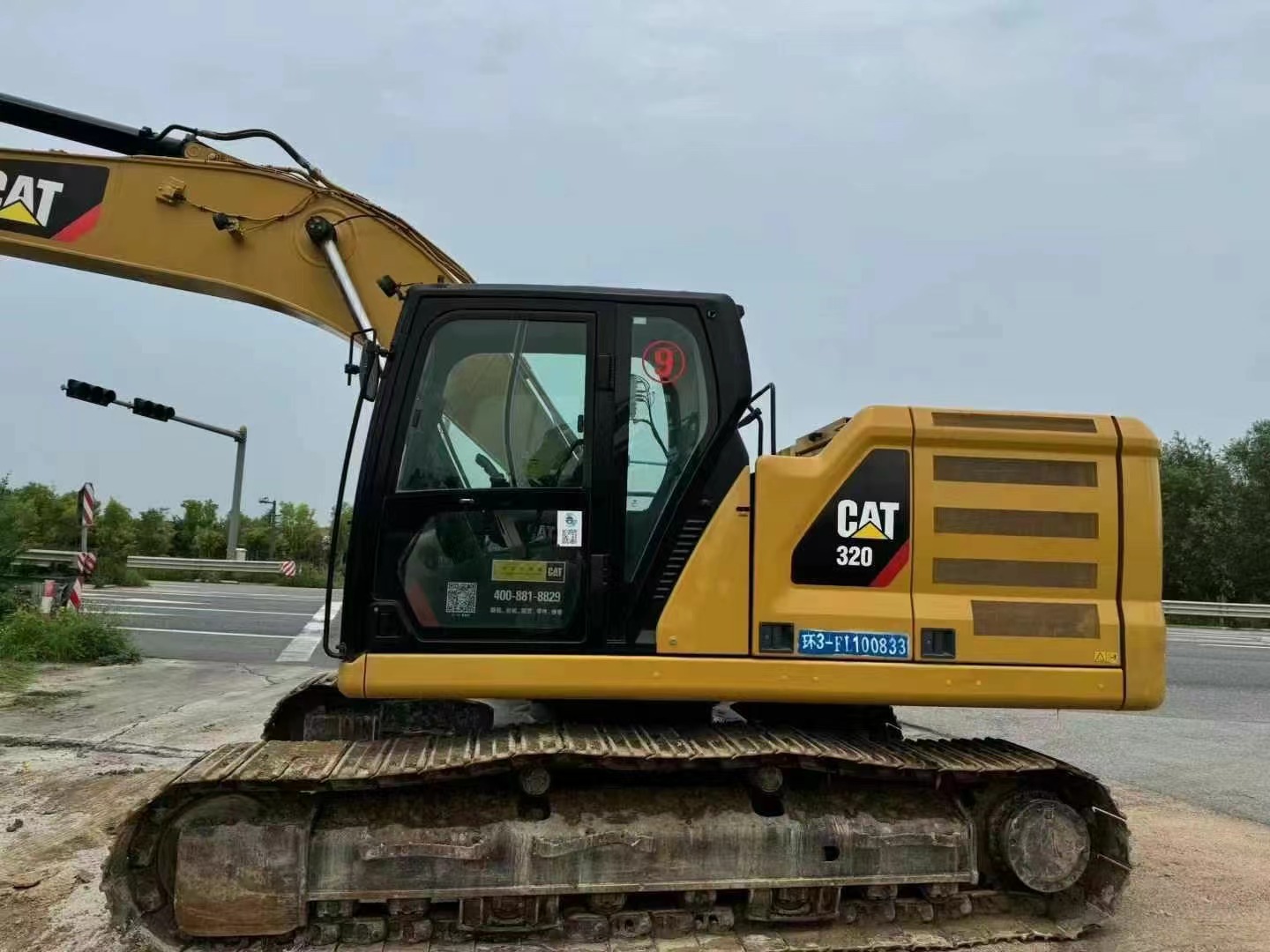 Caterpillar320