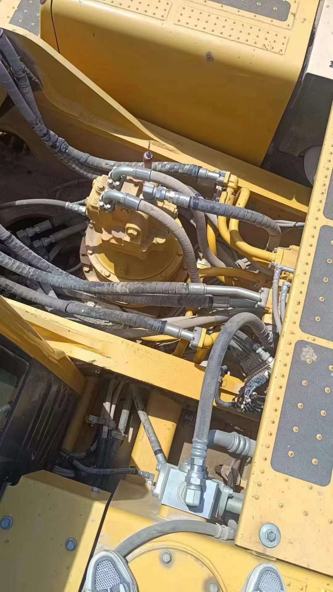 KOMATSU 360