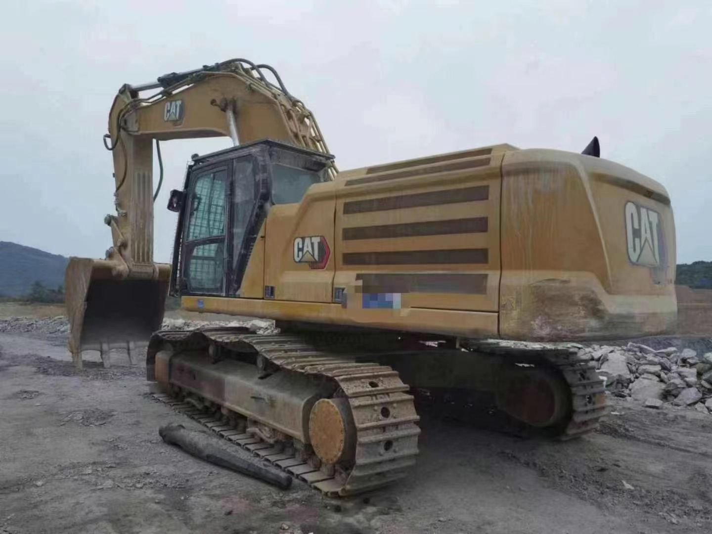 Caterpillar350