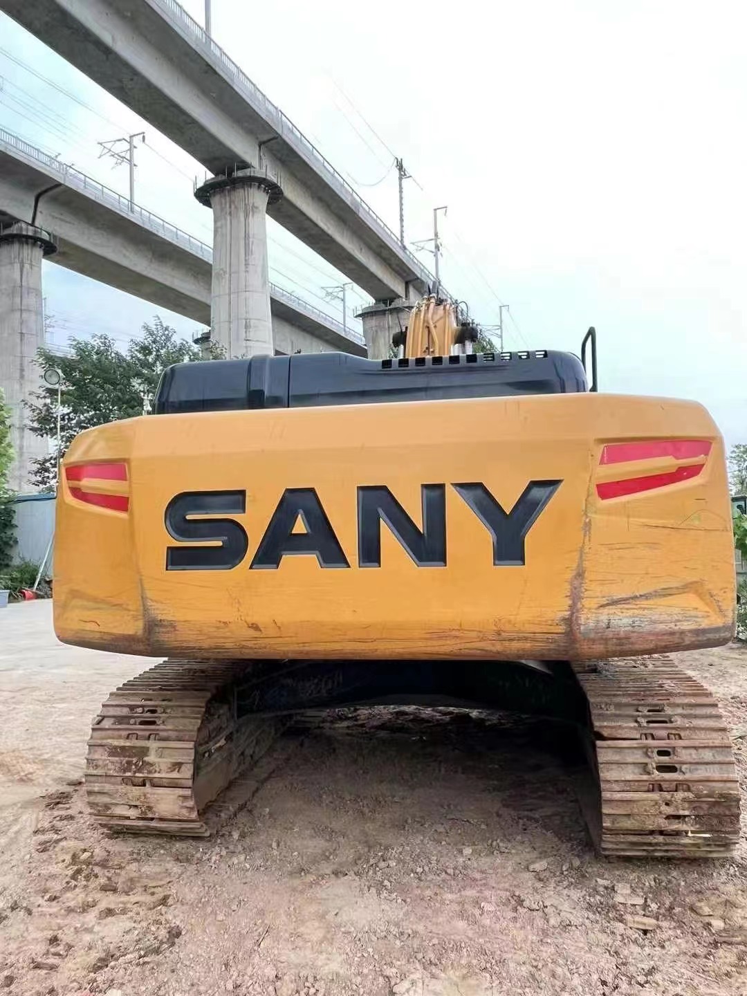 SANY245