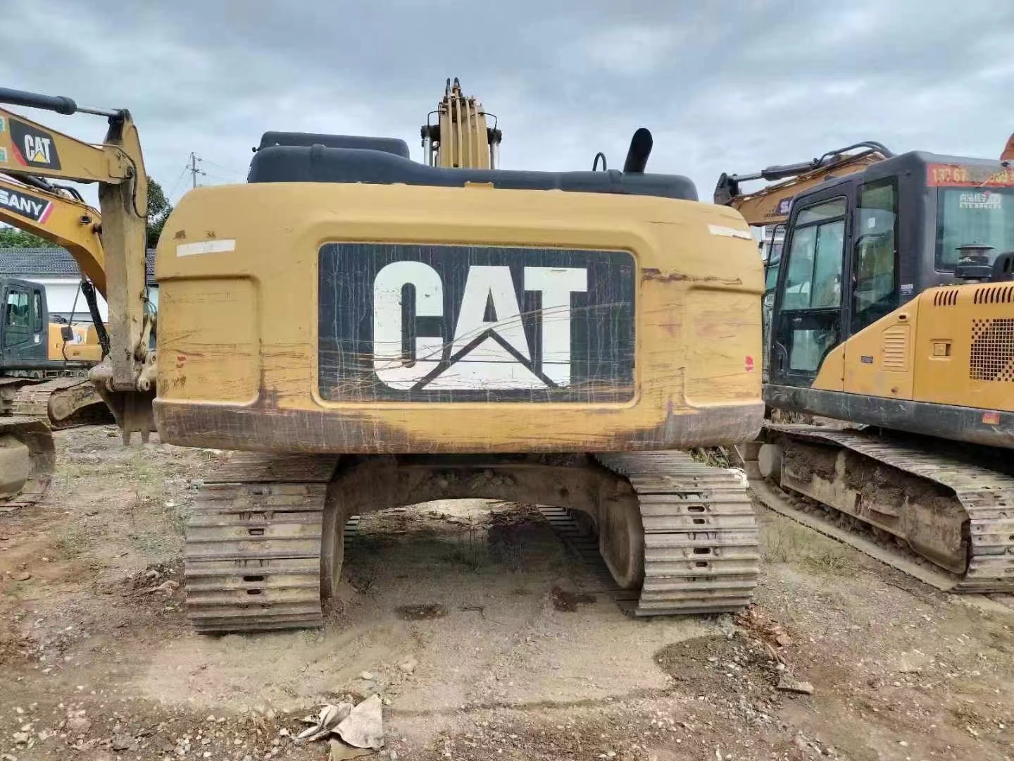 Caterpillar320D2