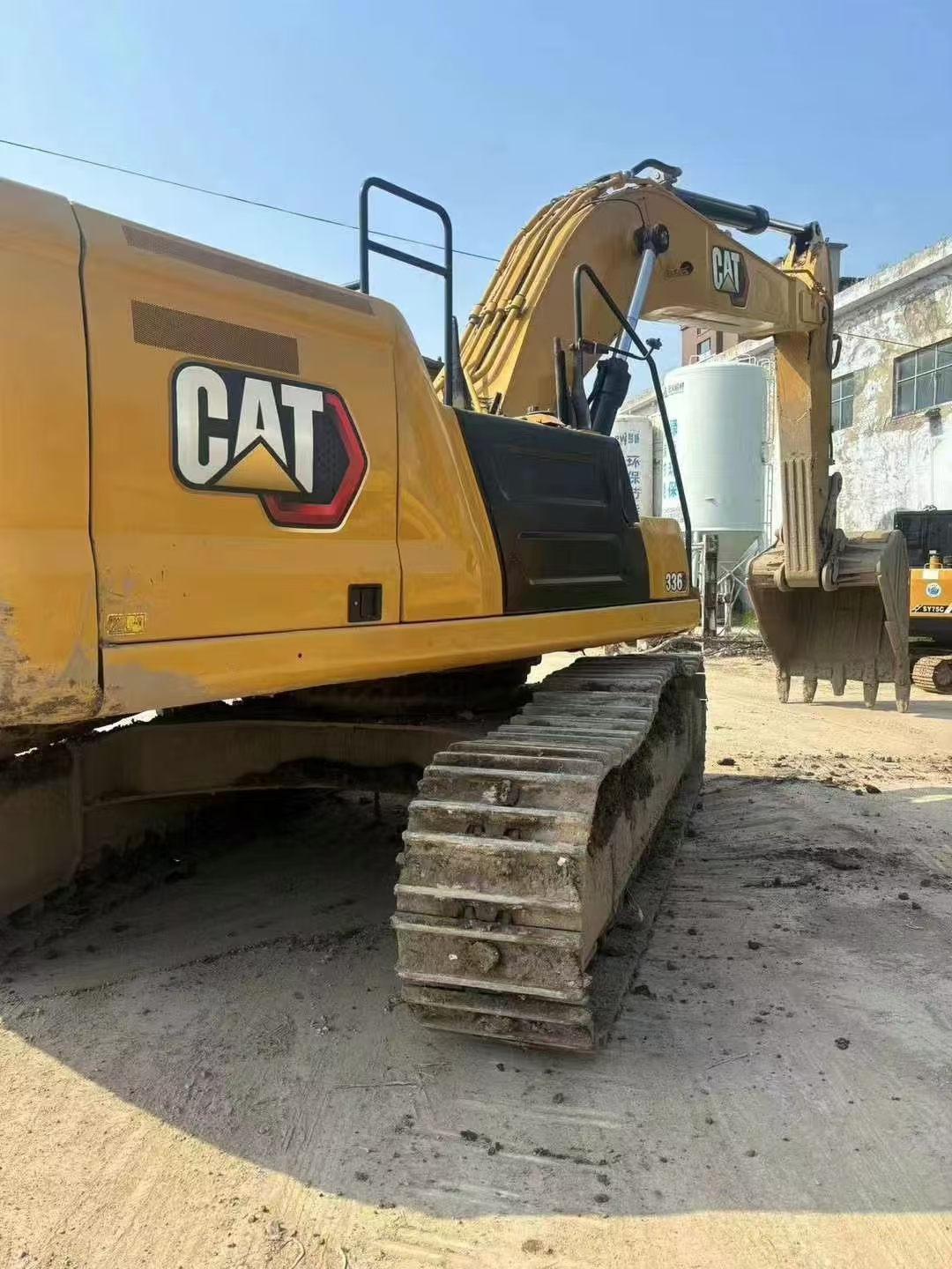 Caterpillar336